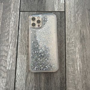 iPhone 12/12 pro Liquid Glitter Case
